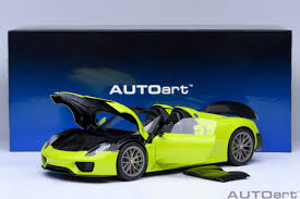 Porsche 918 Weissach Package (acid Green)